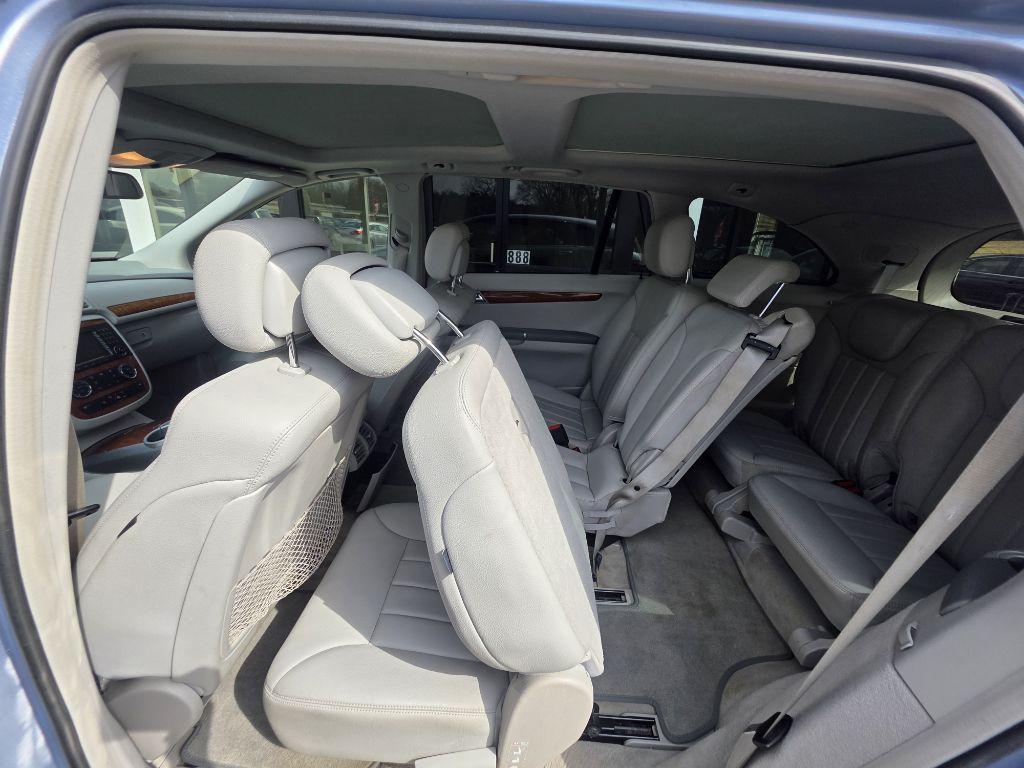 Thumbnail image of 2008 Mercedes-Benz R-Class at NICKY AUTO LLC