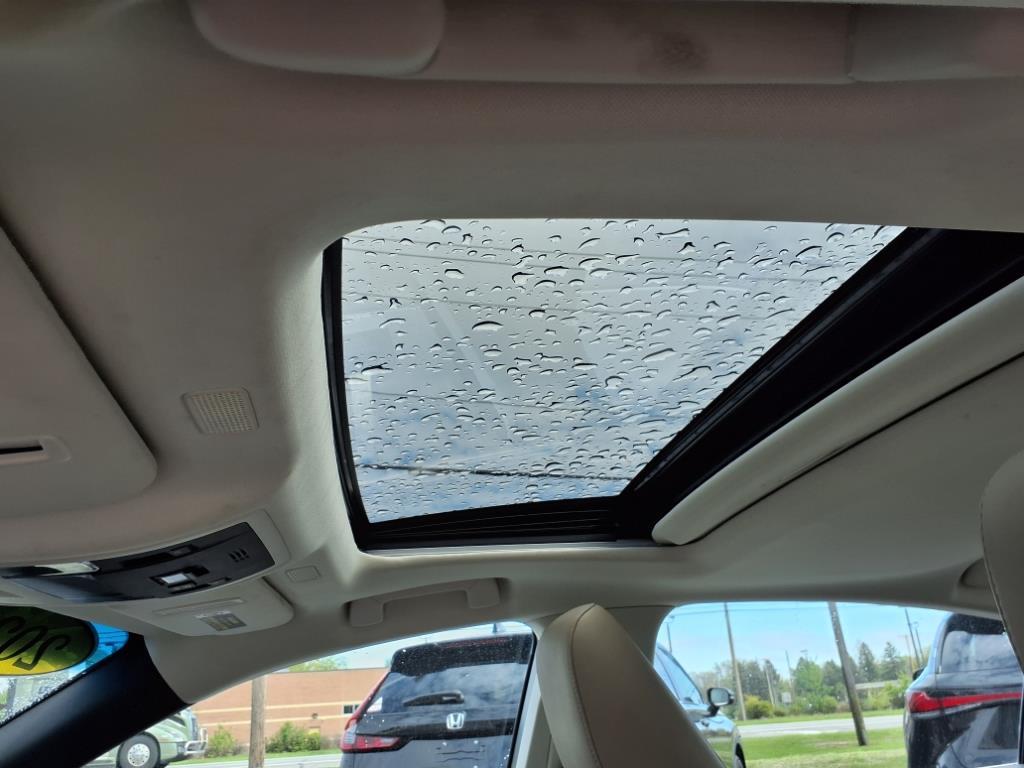 Thumbnail image of 2020 Lexus ES 300h at Lexus Of Toledo