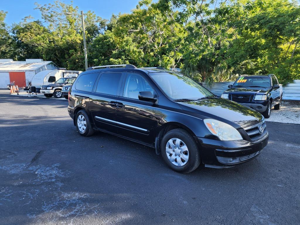 Thumbnail image of 2008 Hyundai Entourage at Droid Autos Company
