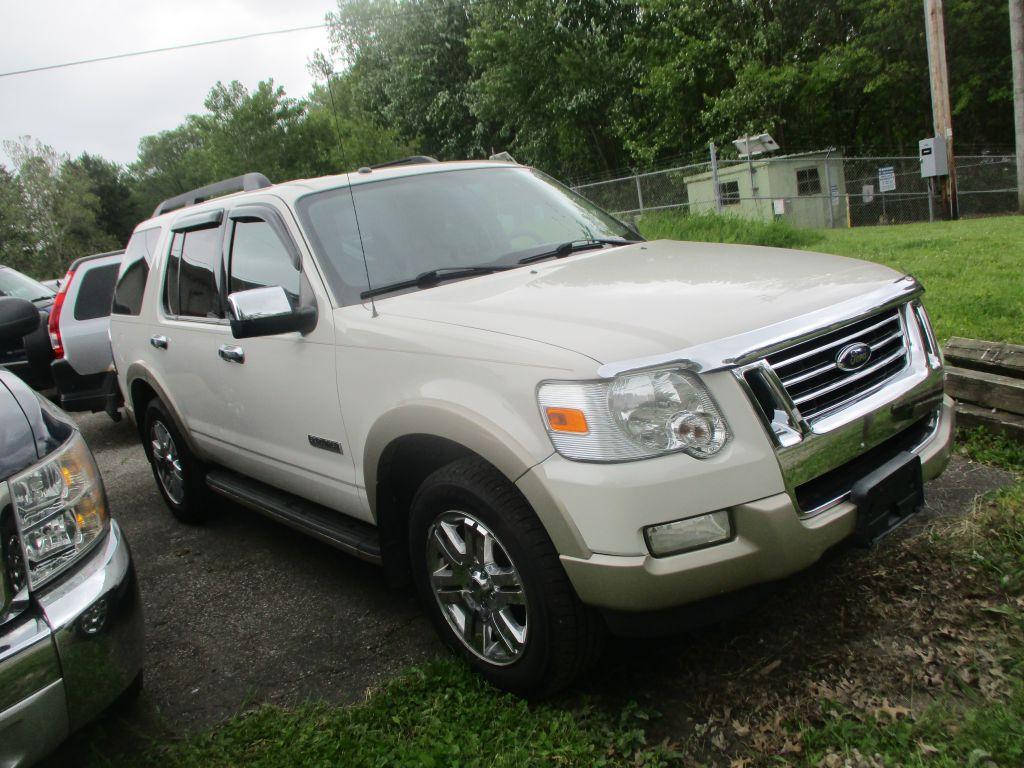 Thumbnail image of 2008 Ford Explorer at CENTER ROAD AUTO SALES, INC.