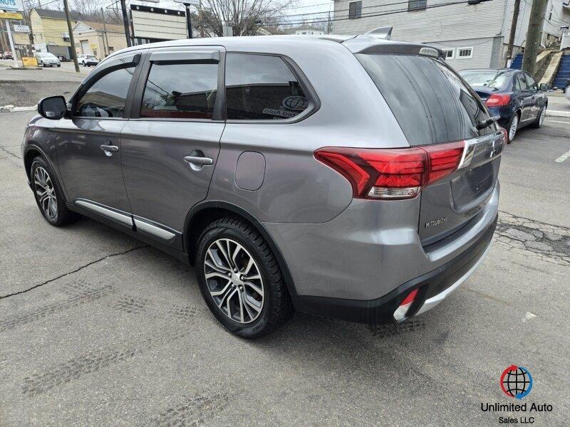 Thumbnail image of 2018 Mitsubishi Outlander at Unlimited Auto Sales LLC