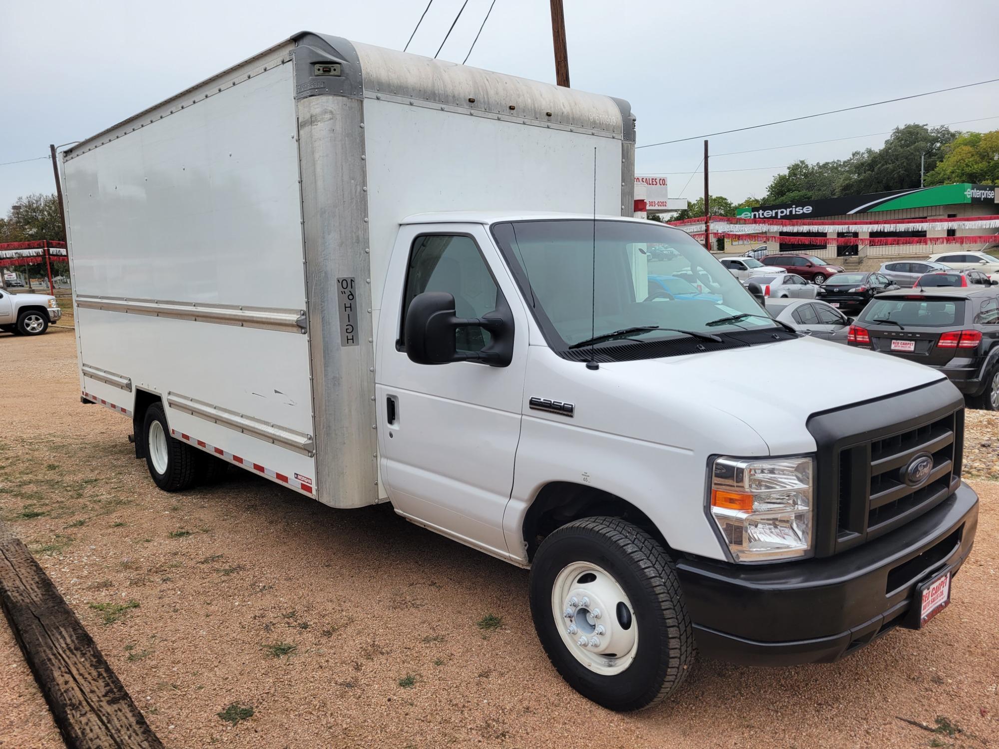 Thumbnail image of 2018 Ford E-Series at Red Carpet Auto Sales