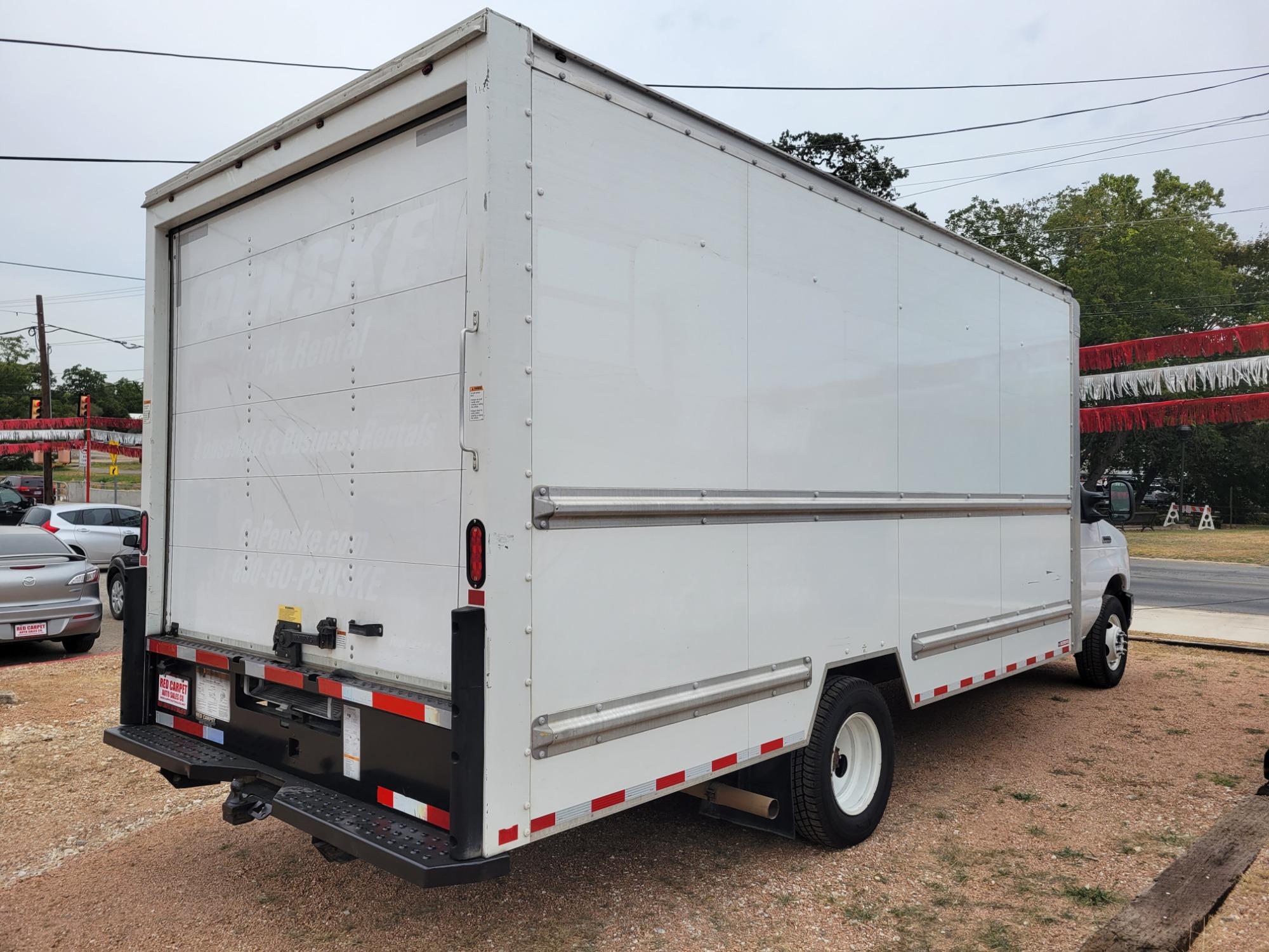 Thumbnail image of 2018 Ford E-Series at Red Carpet Auto Sales