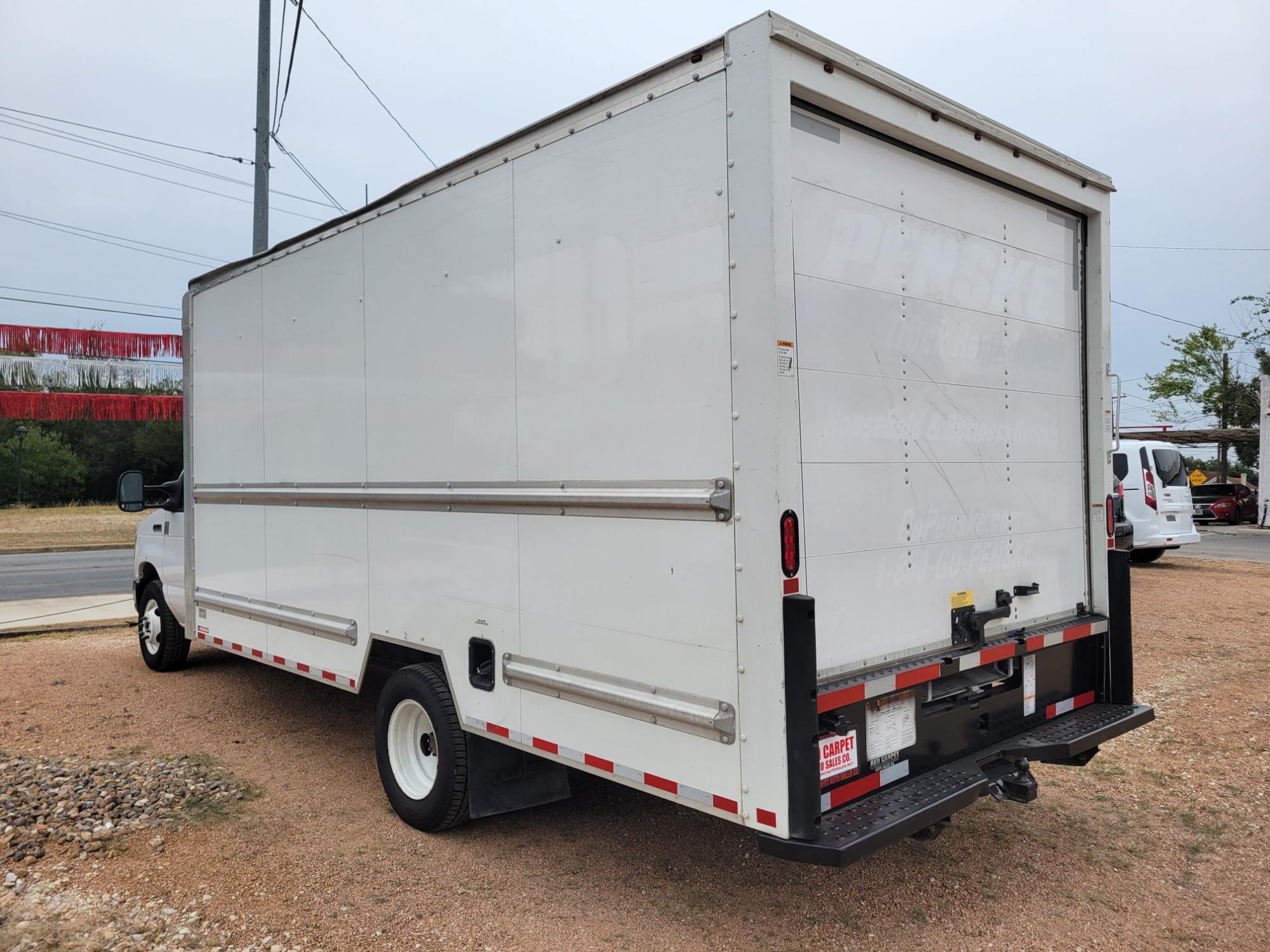 Thumbnail image of 2018 Ford E-Series at Red Carpet Auto Sales