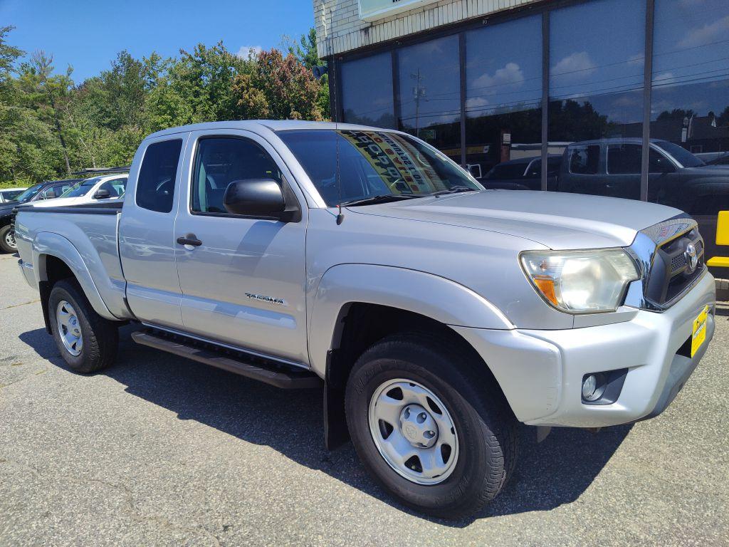 Thumbnail image of 2013 Toyota Tacoma at METROPOLIS AUTO SALES, LLC