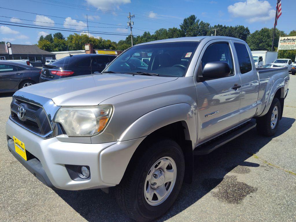 Thumbnail image of 2013 Toyota Tacoma at METROPOLIS AUTO SALES, LLC