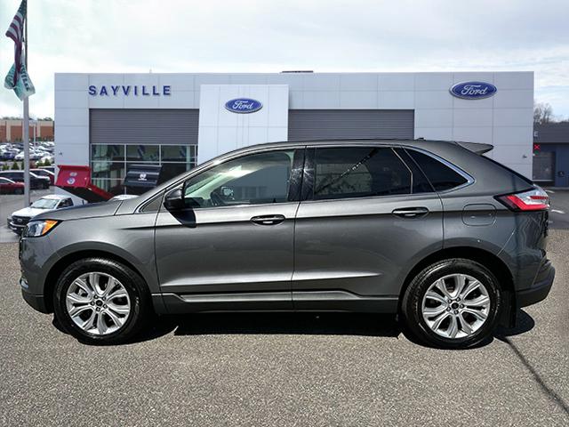 Thumbnail image of 2023 Ford Edge at Sayville Ford