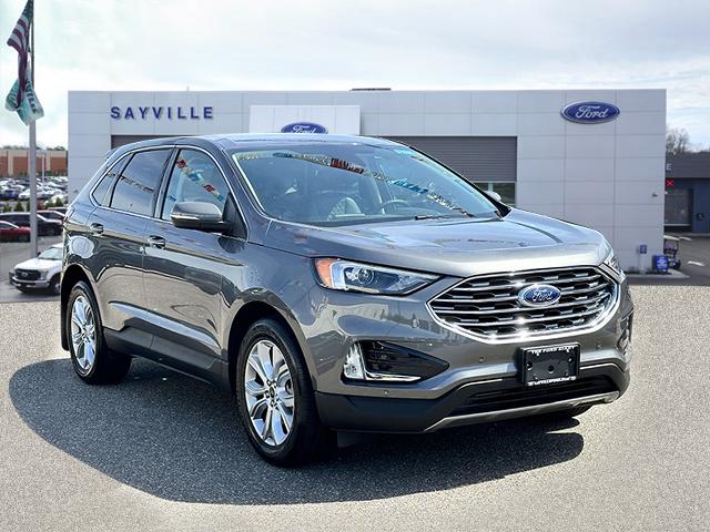 Thumbnail image of 2023 Ford Edge at Sayville Ford