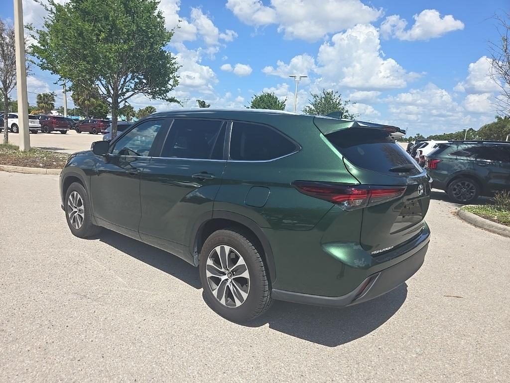 Thumbnail image of 2024 Toyota Highlander at Kia of Cape Coral