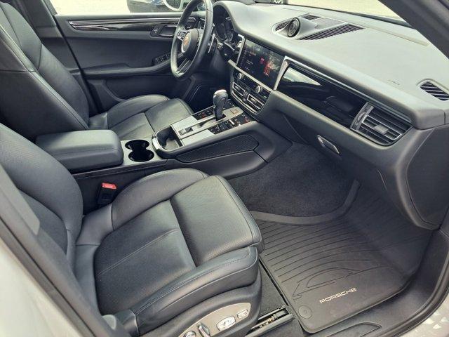 Thumbnail image of 2022 Porsche Macan at LandRoverPalmBeach - NEW