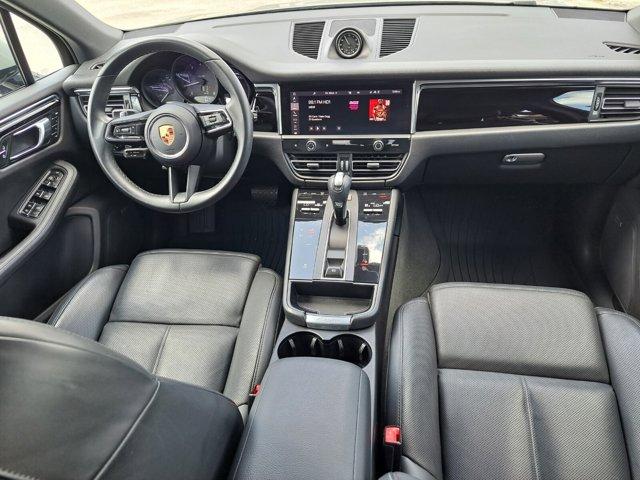 Thumbnail image of 2022 Porsche Macan at LandRoverPalmBeach - NEW