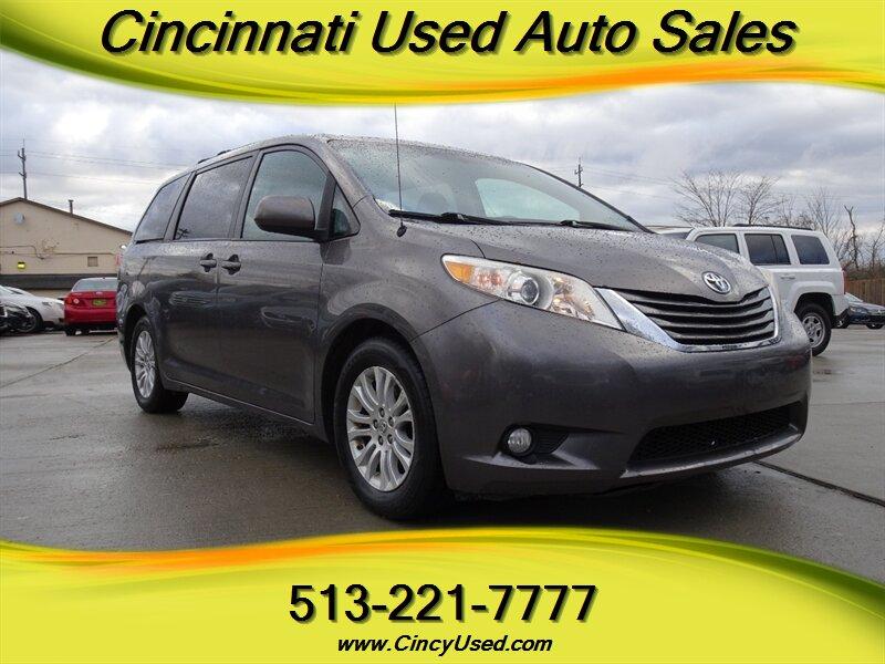 Thumbnail image of 2014 Toyota Sienna at Cincinnati Used Auto Sales LLC