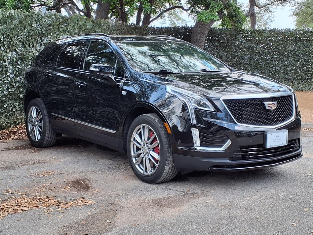 Thumbnail image of 2022 Cadillac XT5 at Sewell Cadillac Of San Antonio
