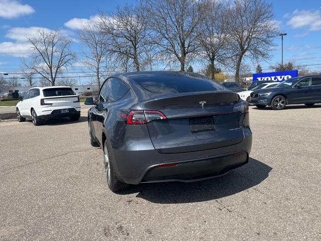 Thumbnail image of 2021 Tesla Model Y at LaFontaine Volvo Cars of Farmington Hills