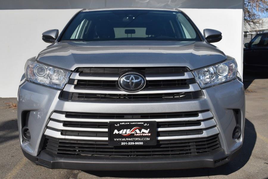 Thumbnail image of 2019 Toyota Highlander at Milan Motors