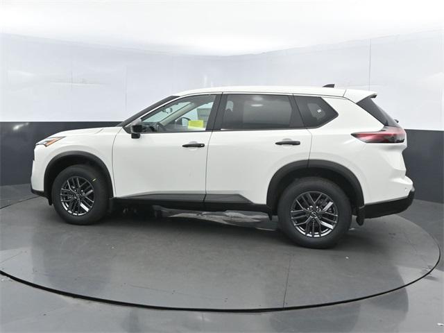 Thumbnail image of 2025 Nissan Rogue at Commonwealth Chevrolet Inc.