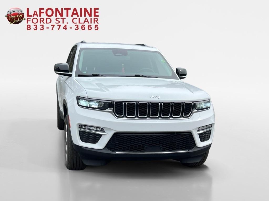 Thumbnail image of 2022 Jeep Grand Cherokee at LaFontaine Ford St. Clair
