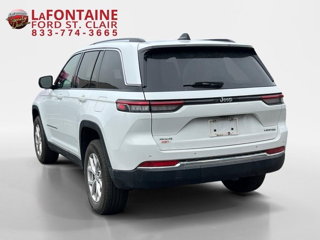 Thumbnail image of 2022 Jeep Grand Cherokee at LaFontaine Ford St. Clair