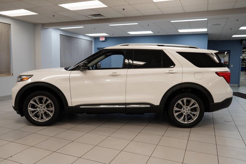 Thumbnail image of 2021 Ford Explorer at Serpentini Chevrolet of Strongsville