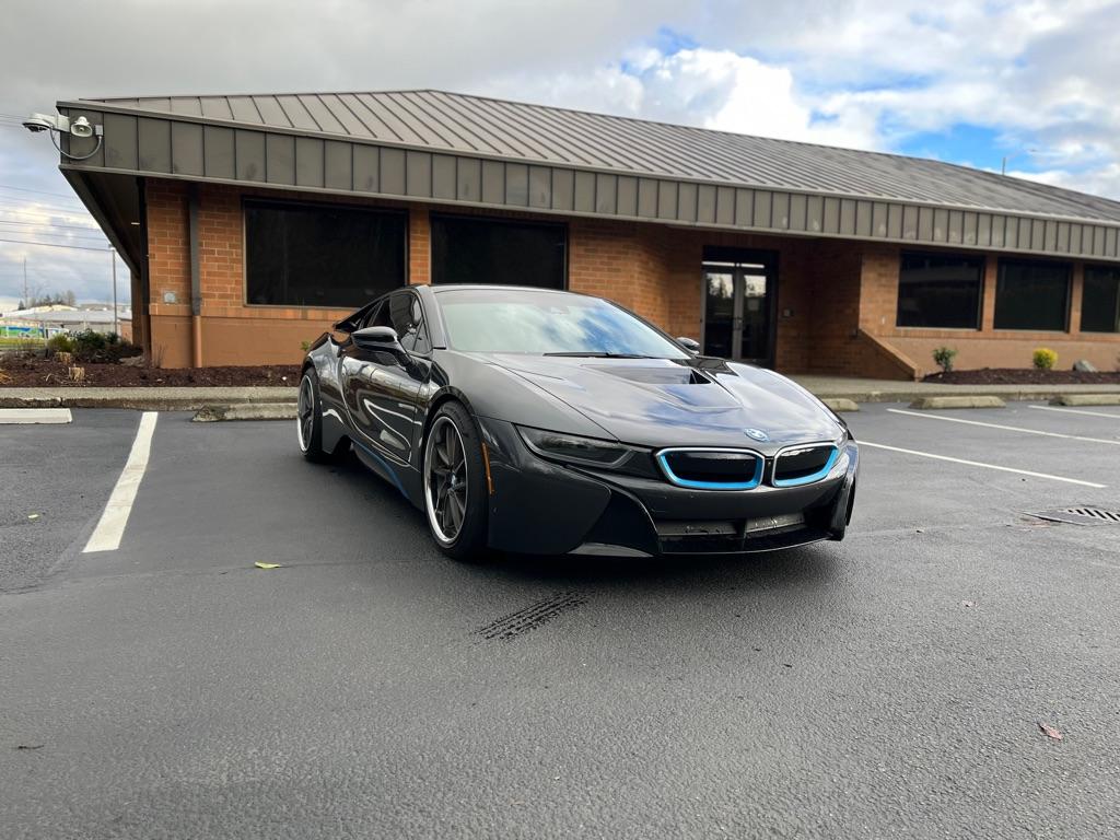 Thumbnail image of 2015 BMW i8 at APEX MOTORS INC