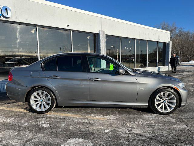Thumbnail image of 2009 BMW 3 Series at EXECUTIVE AUTO SALES