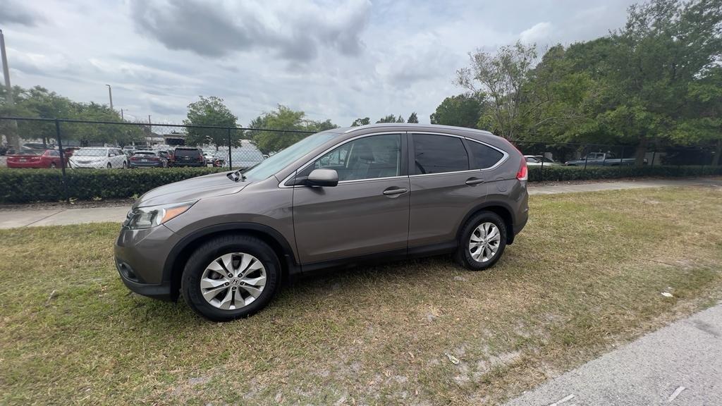 Thumbnail image of 2014 Honda CR-V at Mon’s Auto Sales Inc.