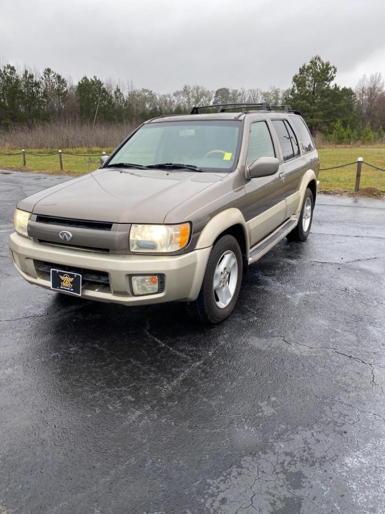 Thumbnail image of 2001 INFINITI QX4 at Trinity Automotive Group