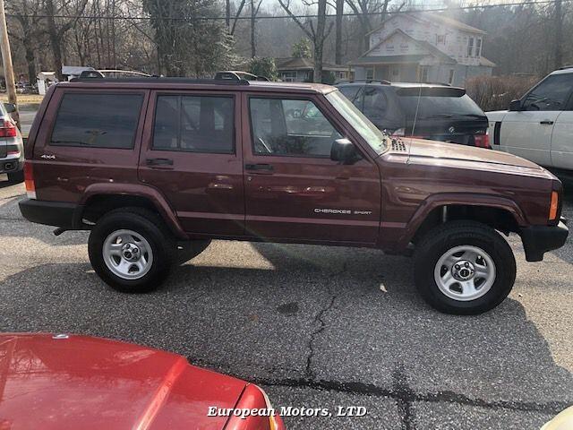 Thumbnail image of 2000 Jeep Cherokee at European Motors, LTD