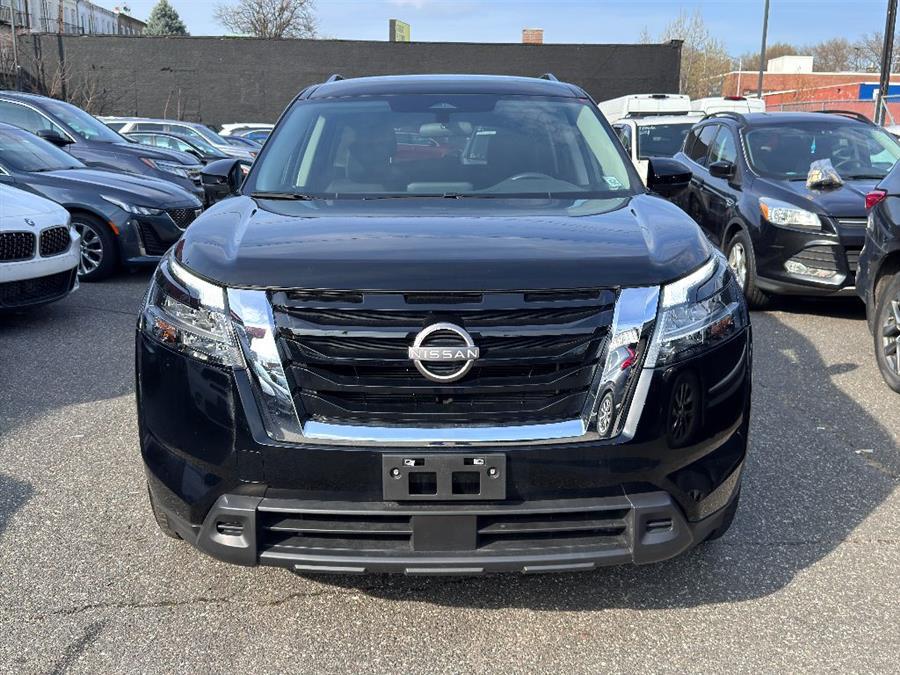 Thumbnail image of 2022 Nissan Pathfinder at Northstar Mitsubishi