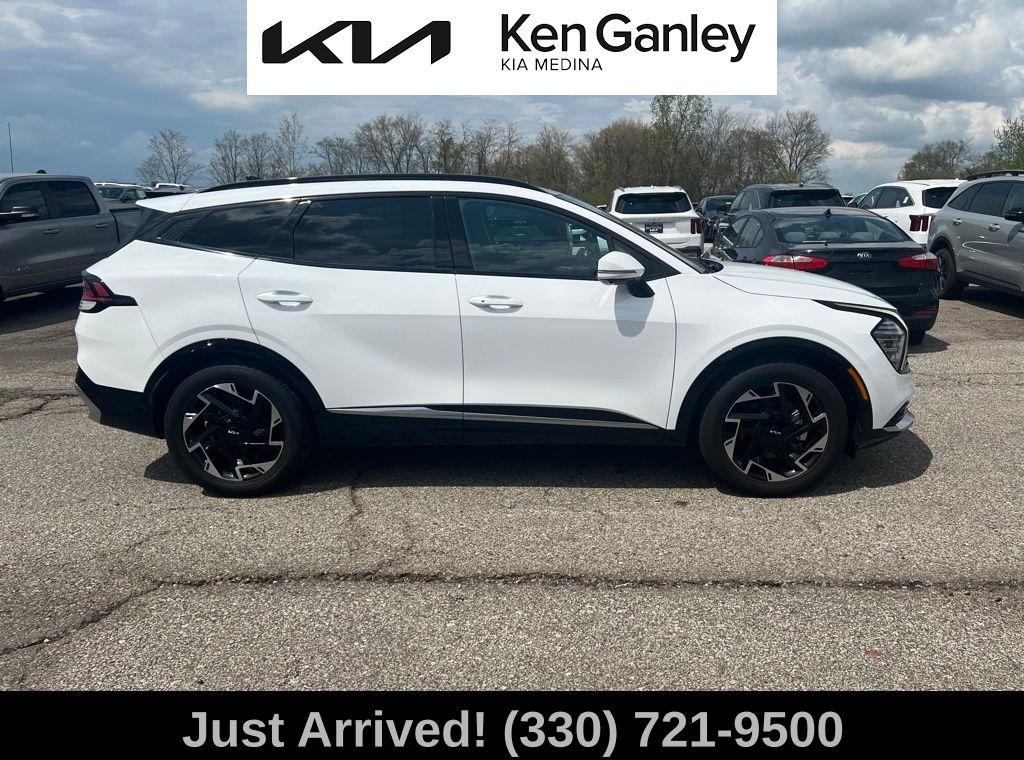Thumbnail image of 2023 Kia Sportage at Ken Ganley Kia Medina