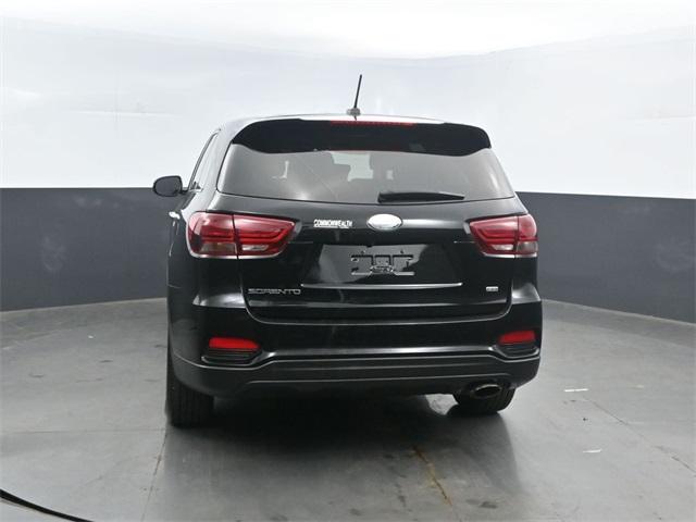 Thumbnail image of 2019 Kia Sorento at Commonwealth Chevrolet Inc.