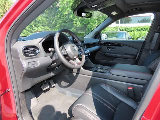 Thumbnail image of 2025 Honda Pilot at DCH Honda of Nanuet