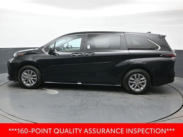Thumbnail image of 2024 Toyota Sienna at New Rochelle Toyota