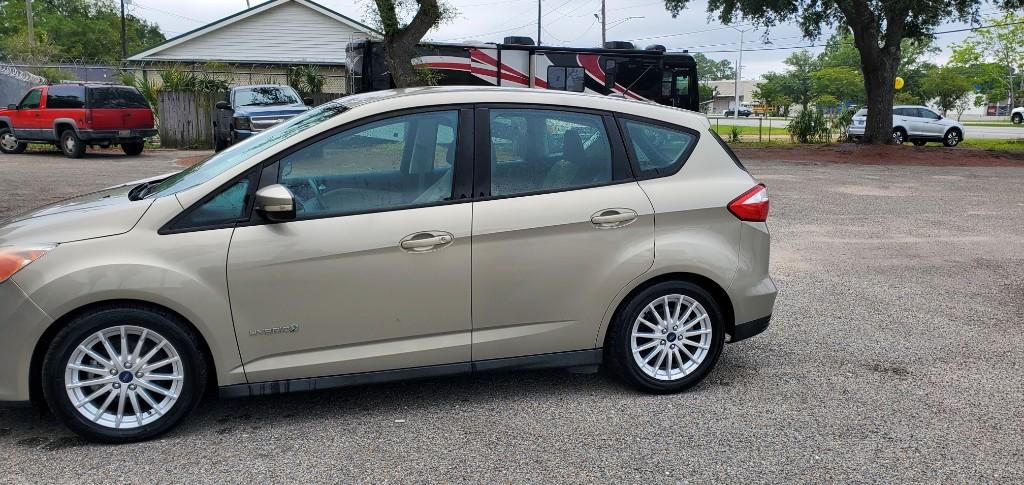 Thumbnail image of 2015 Ford C-MAX Hybrid at Suncoast Auto Sales