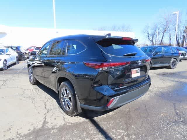 Thumbnail image of 2024 Toyota Highlander at DCH Honda of Nanuet