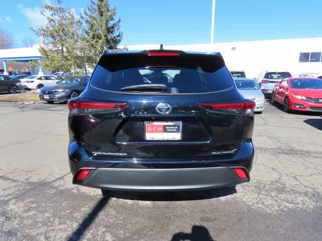 Thumbnail image of 2024 Toyota Highlander at DCH Honda of Nanuet