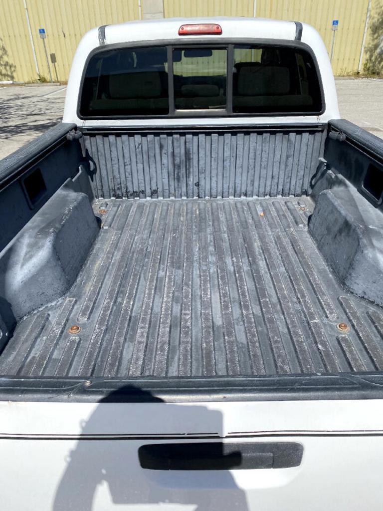 Thumbnail image of 2006 Toyota Tacoma at Approved Auto Outlet, Inc.