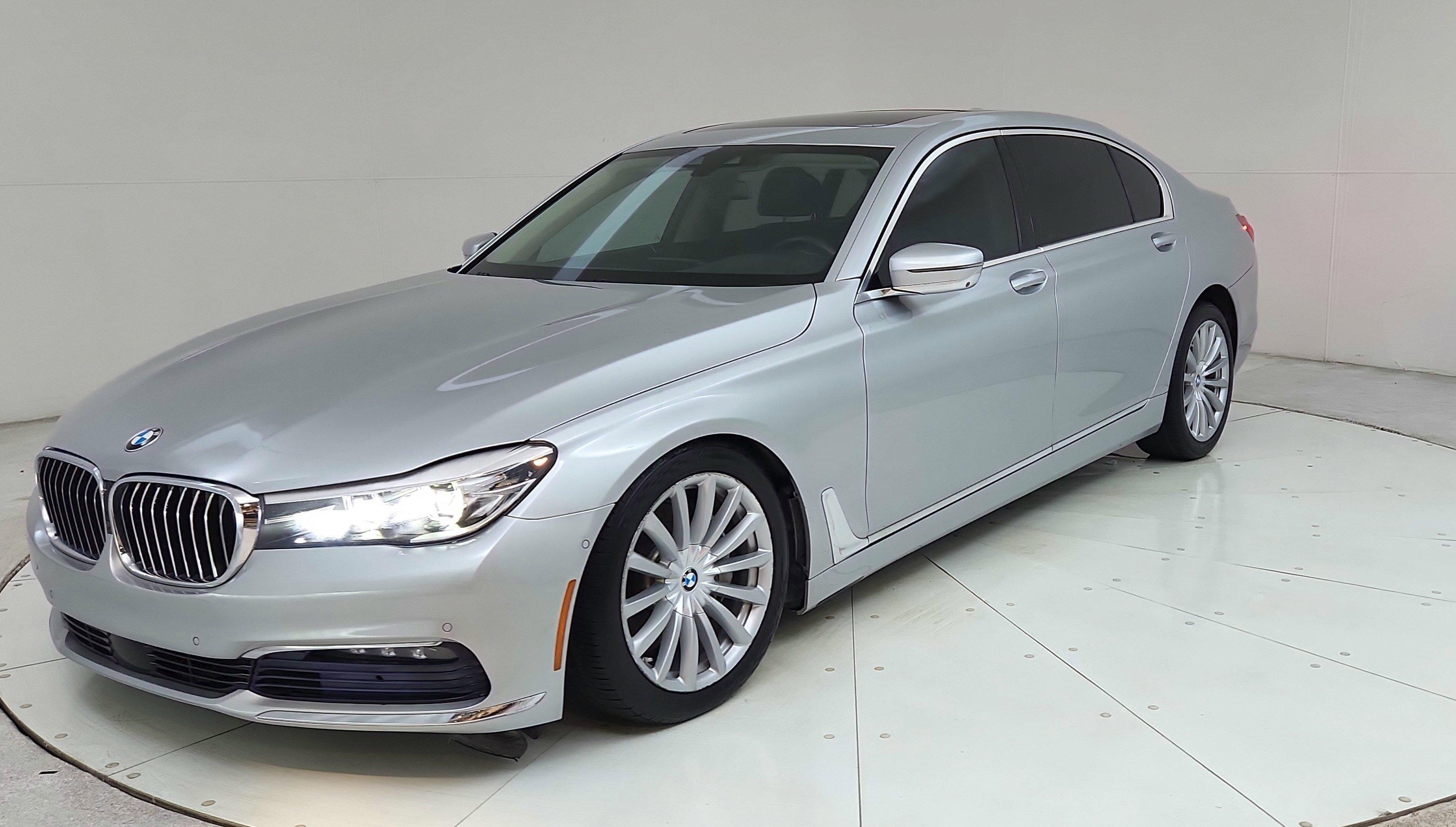 Thumbnail image of 2016 BMW 7 Series at Maserati & Alfa Romeo of Monmouth