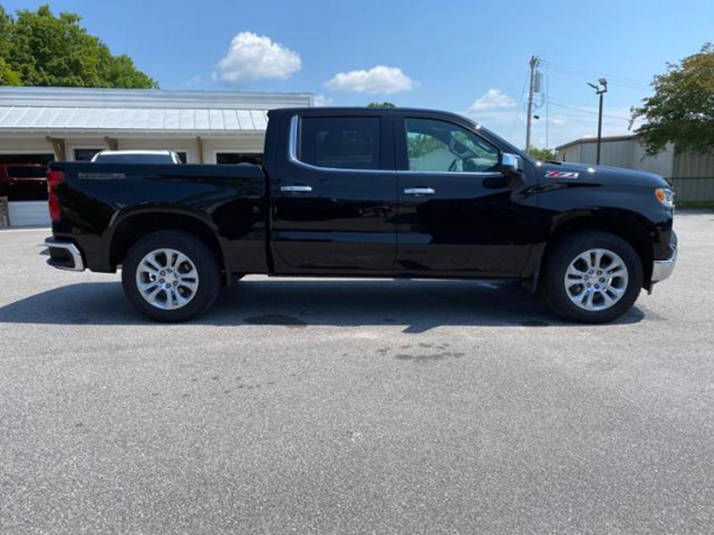 Thumbnail image of 2022 Chevrolet Silverado 1500 at Hometown Truck and Auto