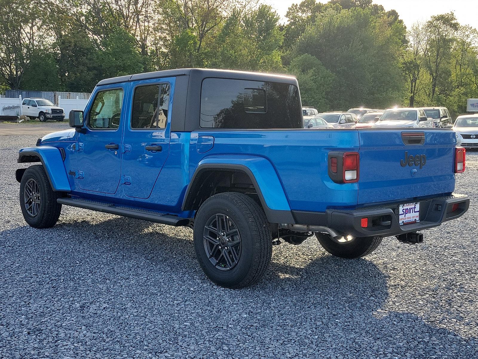 Thumbnail image of 2024 Jeep Gladiator at Spirit Chrysler Dodge Jeep