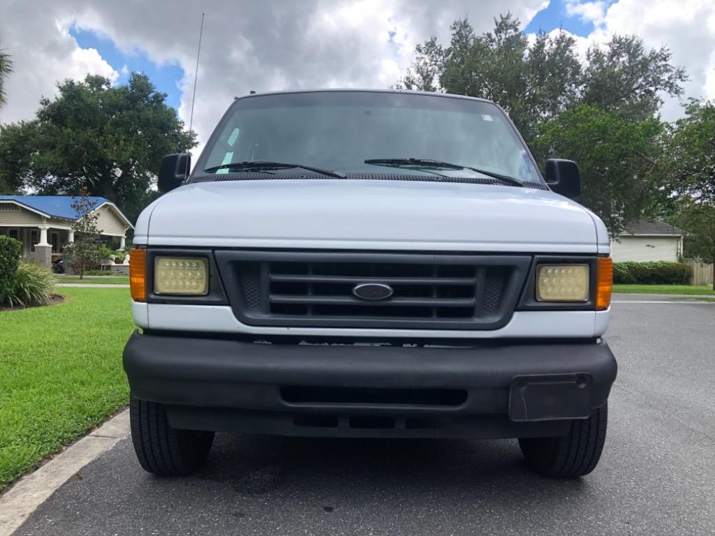 Thumbnail image of 2005 Ford E-Series at Fem Auto Traders, Corp