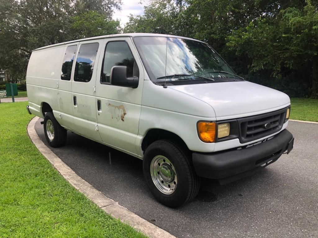 Thumbnail image of 2005 Ford E-Series at Fem Auto Traders, Corp
