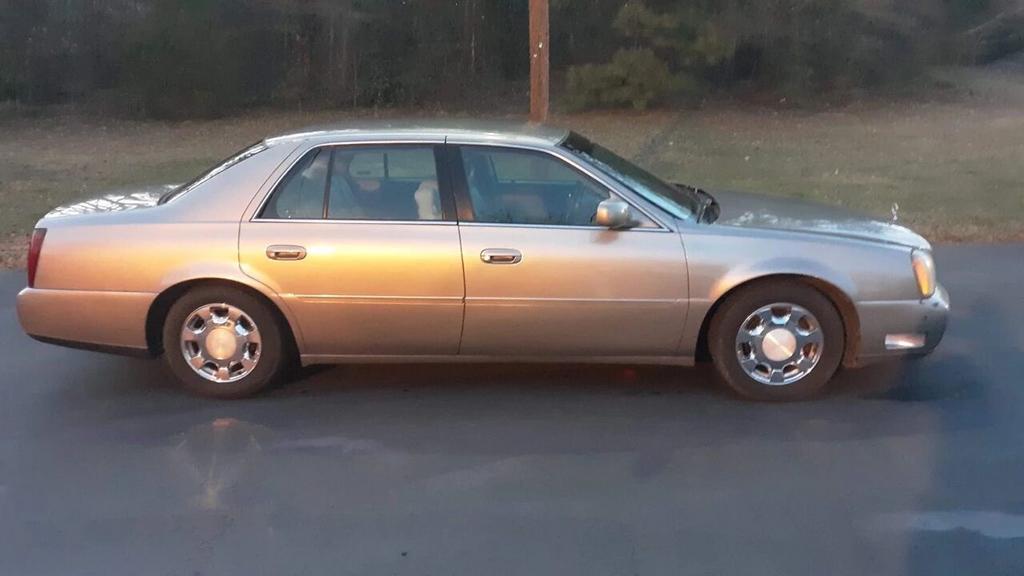 Thumbnail image of 2002 Cadillac DeVille at Happy Days Auto Sales