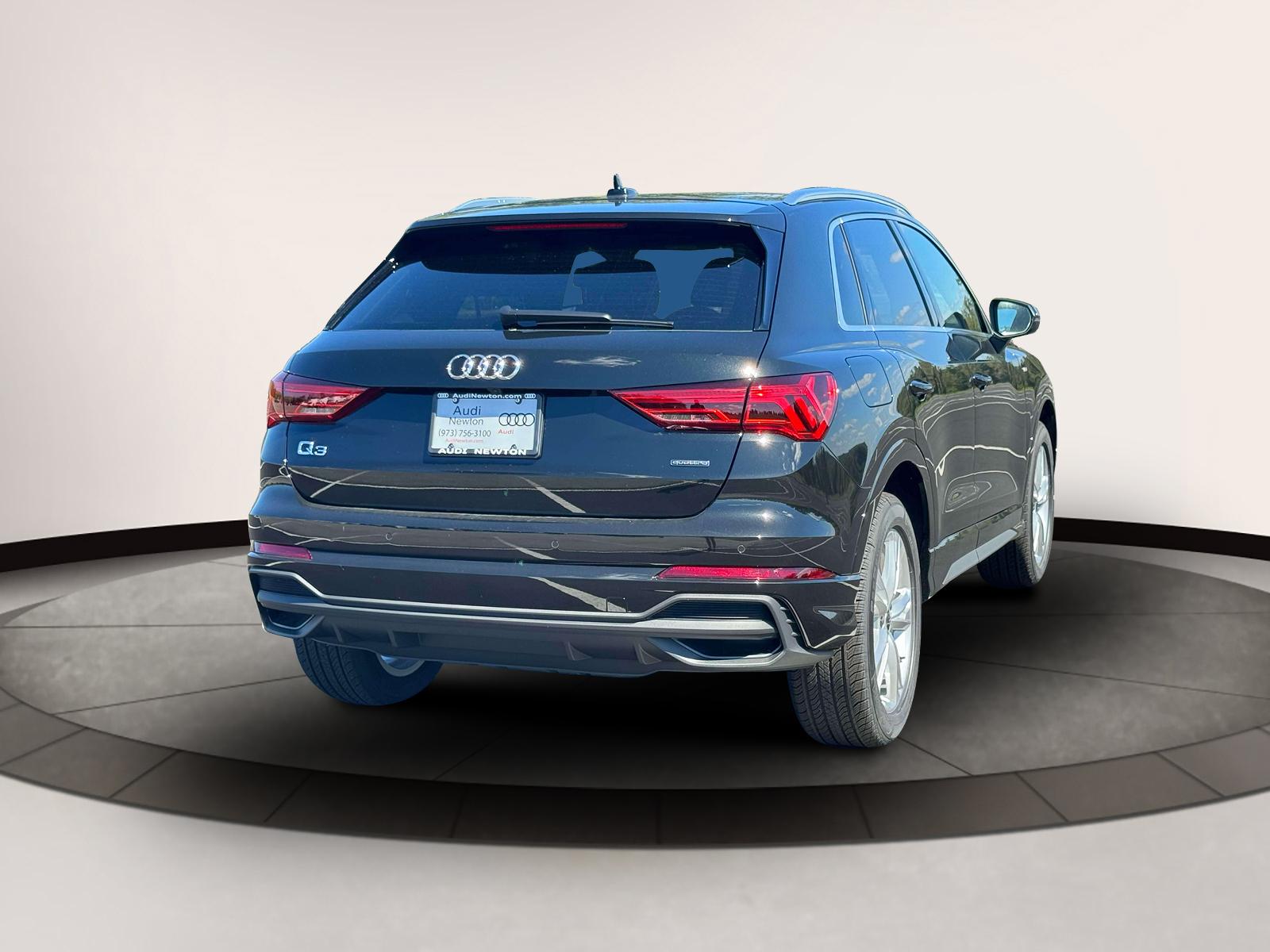 Thumbnail image of 2024 Audi Q3 at Volkswagen World of Newton