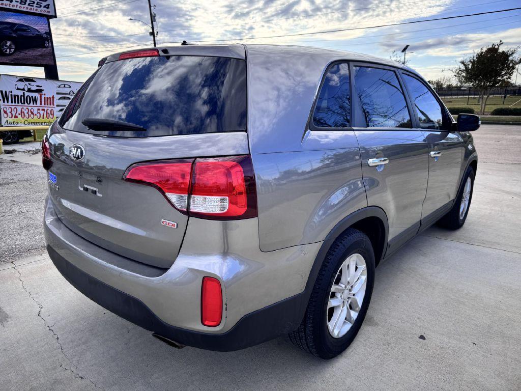 Thumbnail image of 2014 Kia Sorento at SPEEDY AUTO SALES