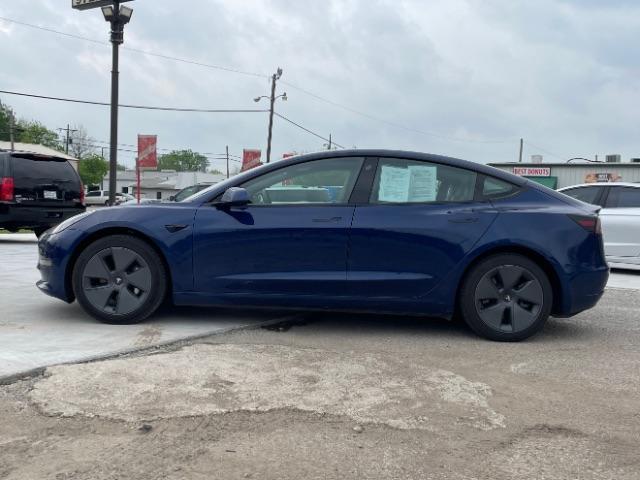 Thumbnail image of 2022 Tesla Model 3 at McKinney Fiesta Auto Sales