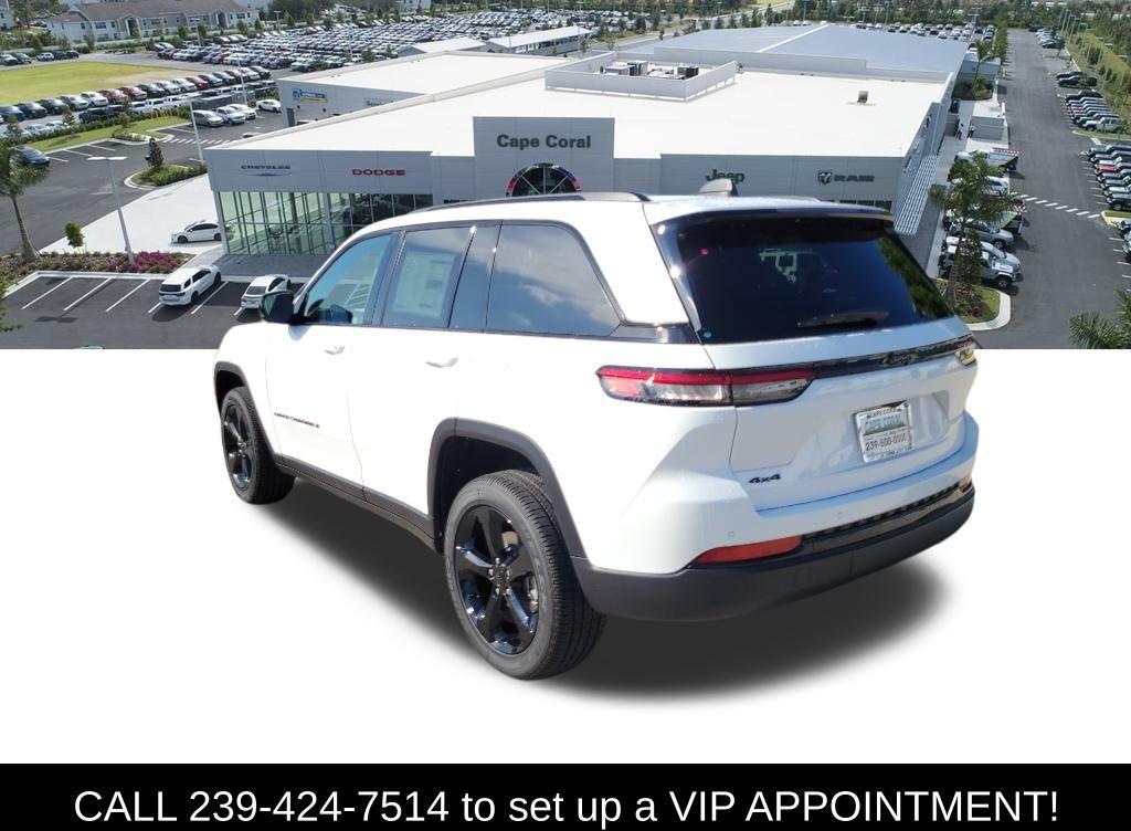 Thumbnail image of 2025 Jeep Grand Cherokee at Cape Coral Chrysler Dodge Jeep Ram