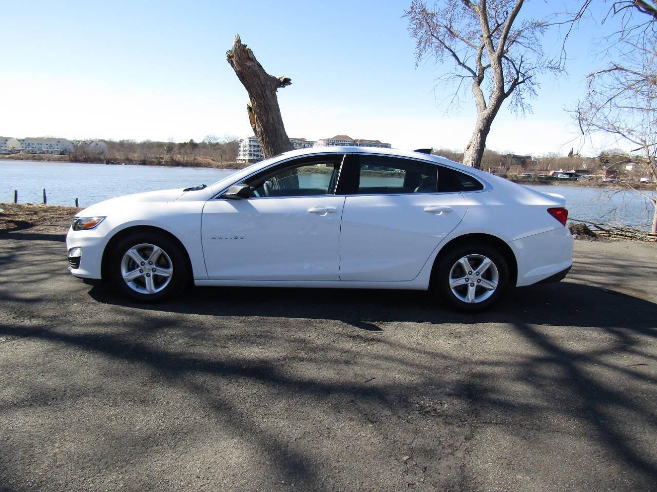 Thumbnail image of 2021 Chevrolet Malibu at 2010 Auto Sales LLC