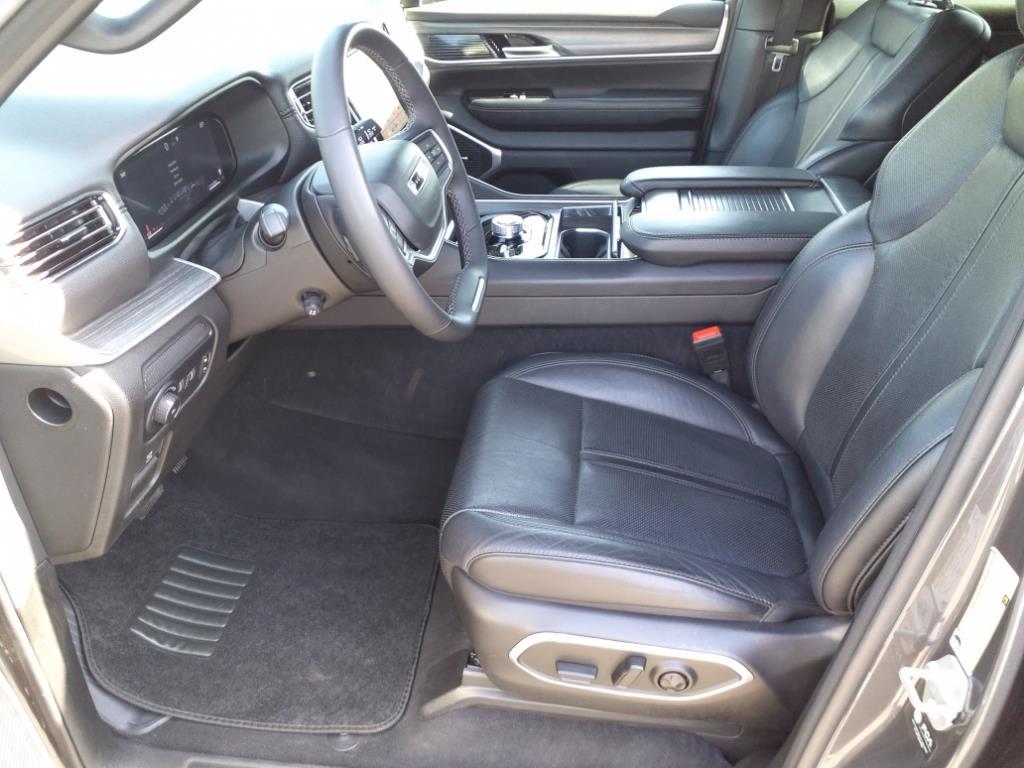 Thumbnail image of 2023 Jeep Wagoneer L at Ramey Chevrolet