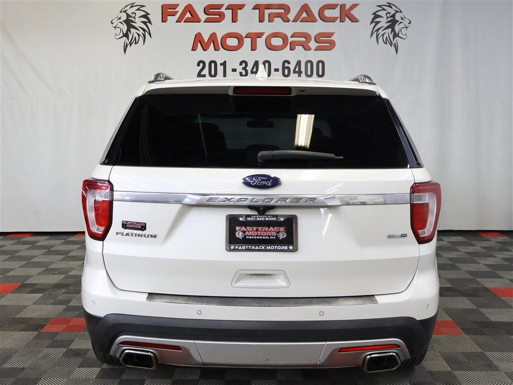 Thumbnail image of 2016 Ford Explorer at Fast Track Motors